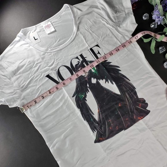 Vogue Disney Villain Maleficent White Short Sleeve - Picture 12 of 13